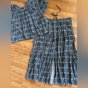 Karen Kane Two Piece Set Blue Print L/XL
